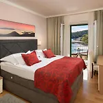 Fortuna 4* Milna (Hvar)