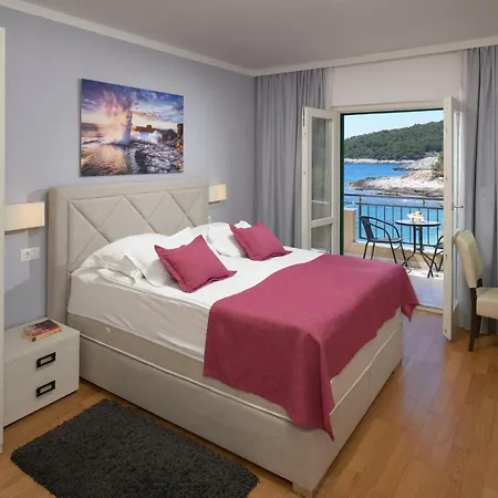 Fortuna Hotel 4*