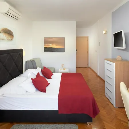 Fortuna Hotel 4*