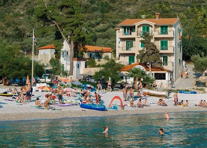 Fortuna 4* Milna (Hvar)