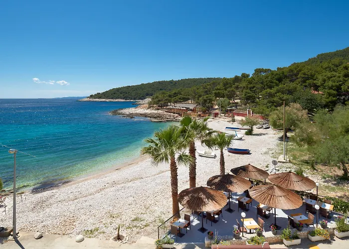 Fortuna 4* Milna (Hvar)