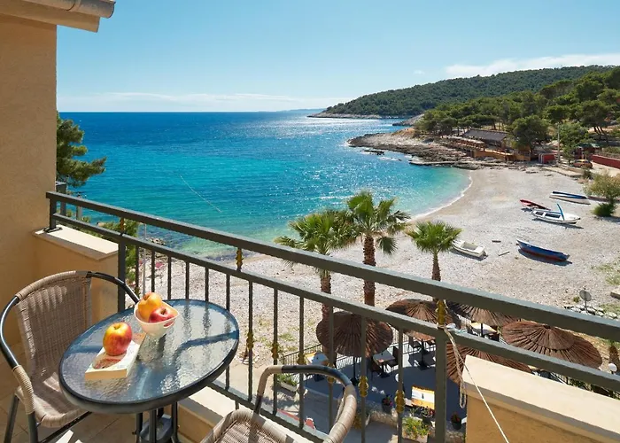 Fortuna 4* Milna (Hvar)