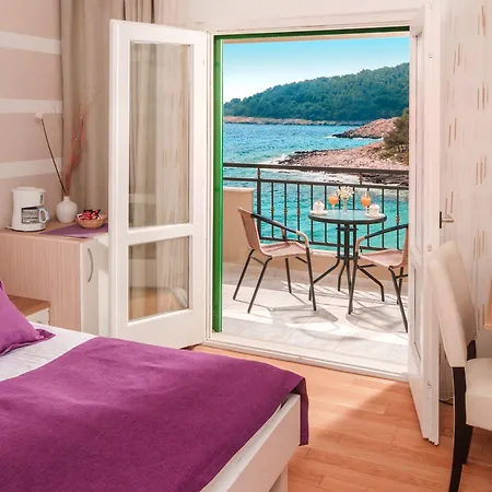 Otel Fortuna 4*